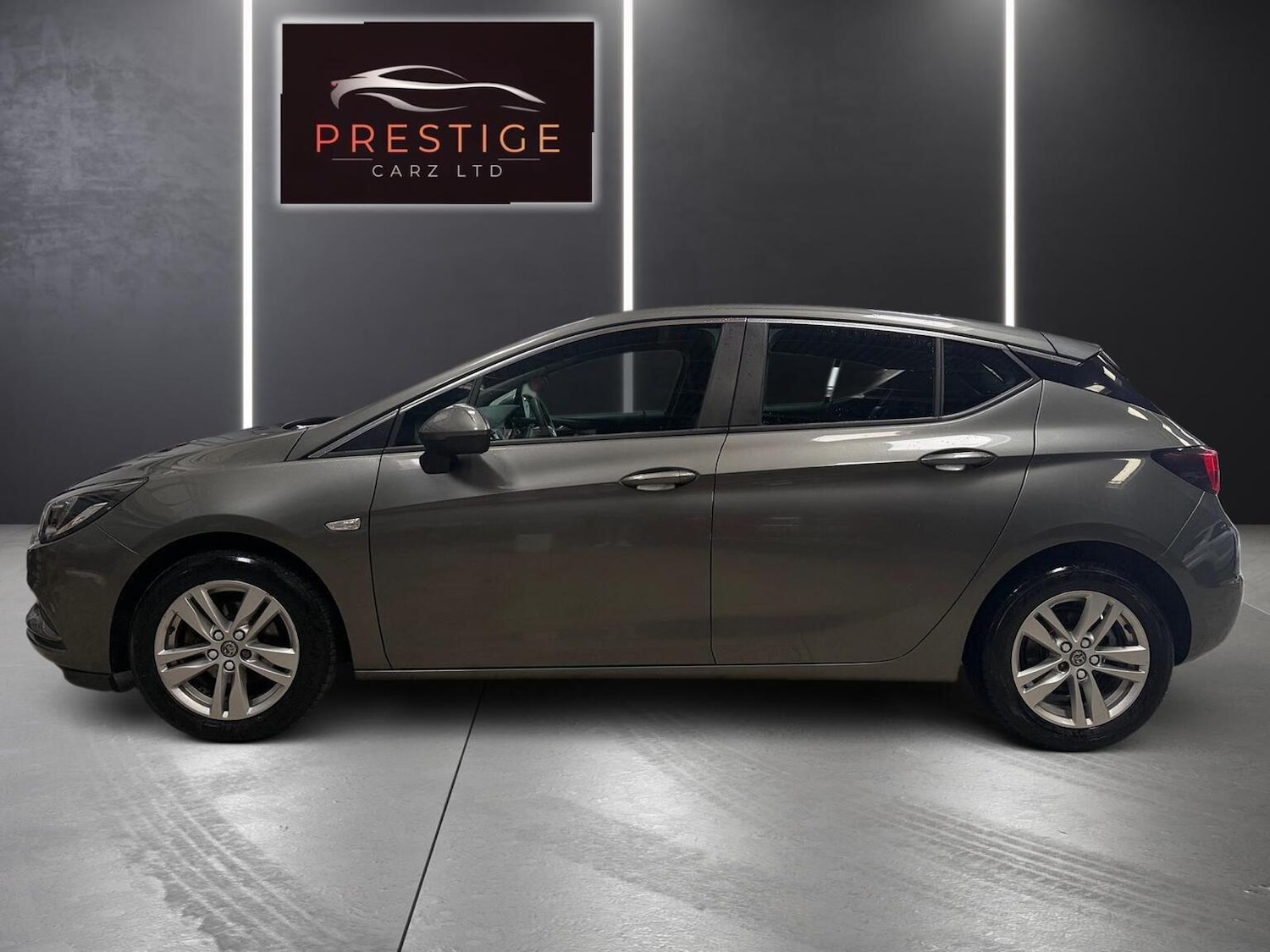 Used Vauxhall Astra 2016 for sale - 77483663: Photo 8