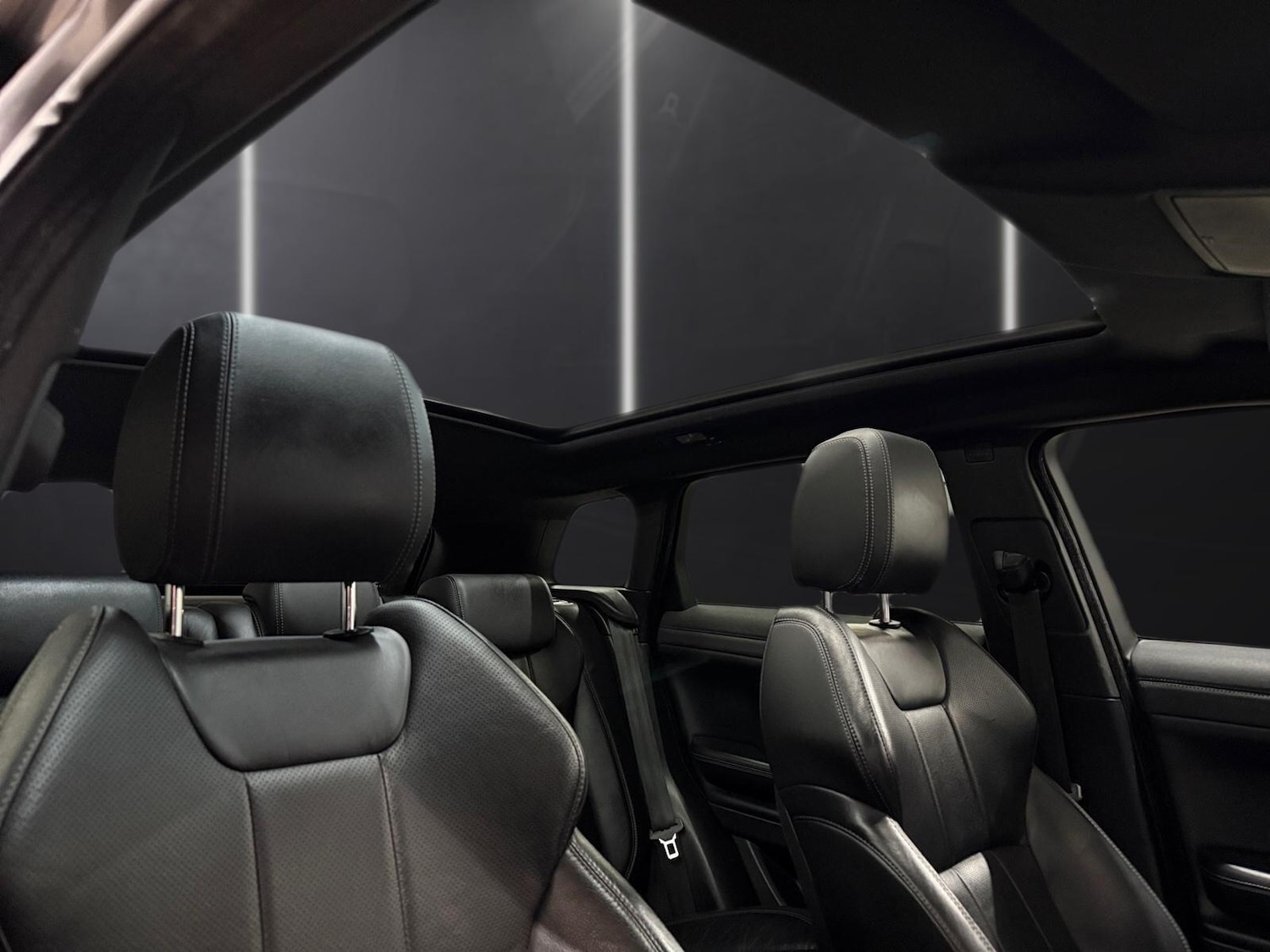 Used Land Rover Range Rover Evoque 2018 for sale - 77075271: Photo 14