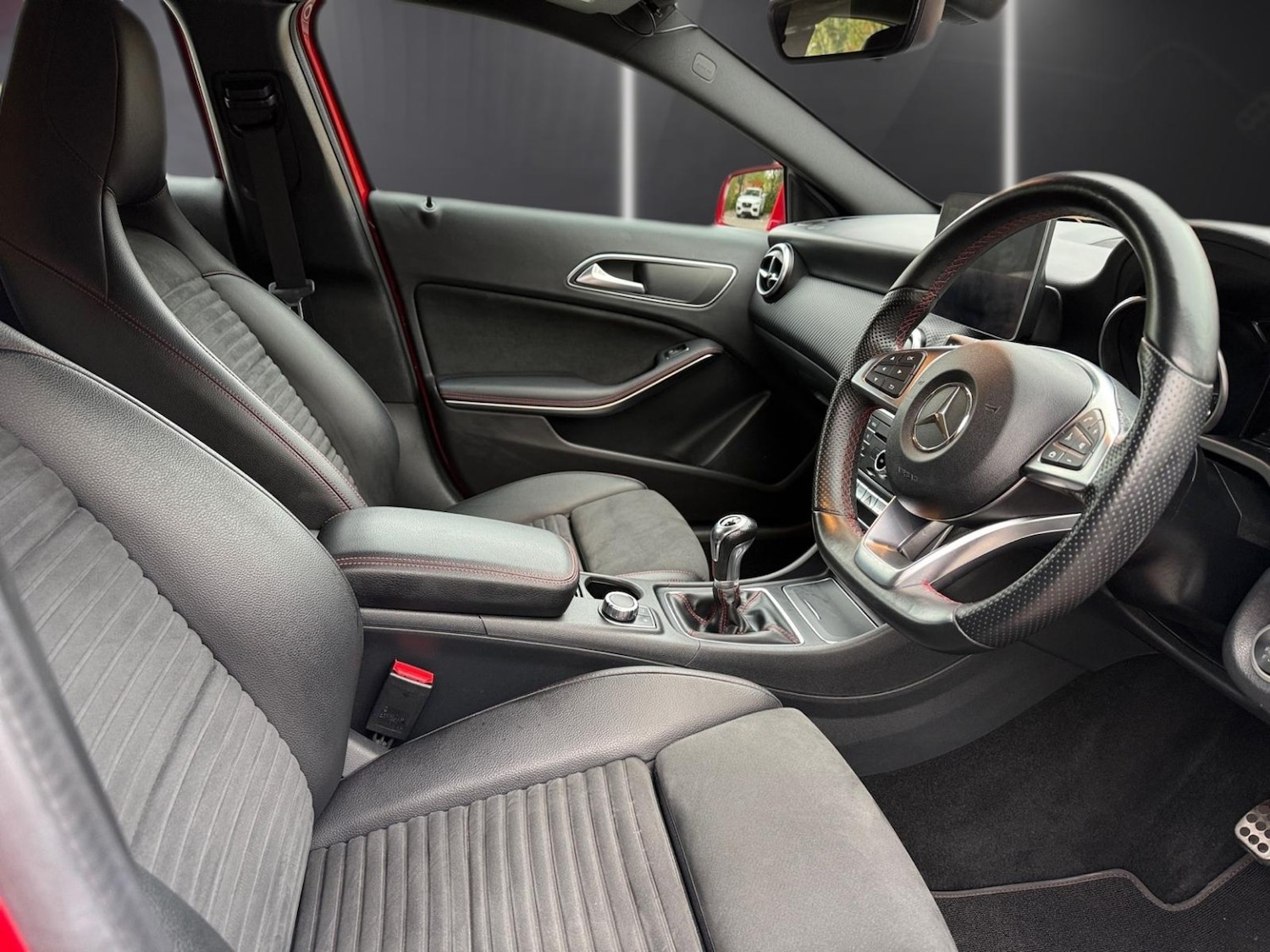 Used Mercedes-Benz A-Class 2018 for sale - 77622483: Photo 11