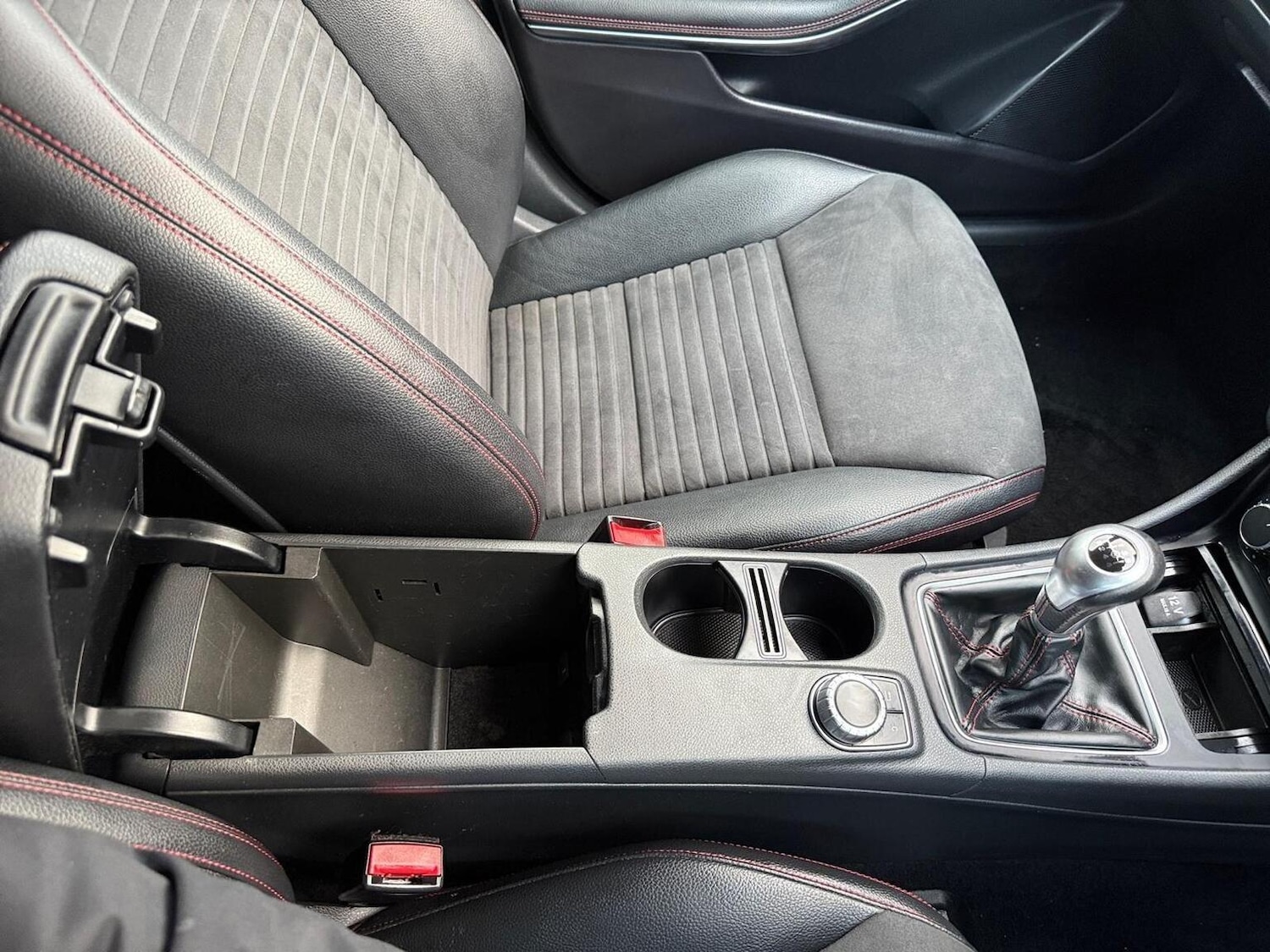 Used Mercedes-Benz GLA 2015 for sale - 77080788: Photo 27