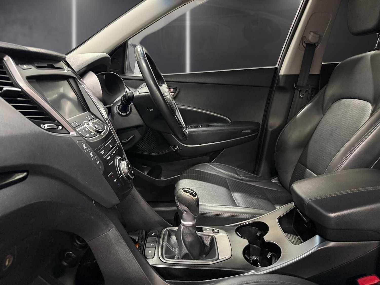 Used Hyundai Santa Fe 2014 for sale - 77075275: Photo 23