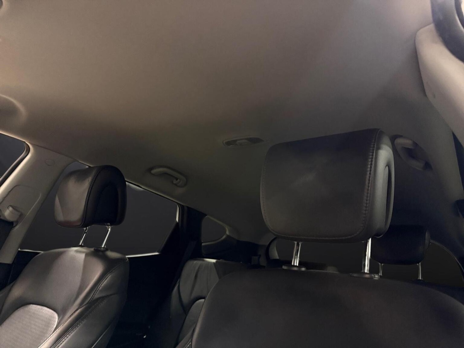 Used Hyundai Santa Fe 2014 for sale - 77075275: Photo 24