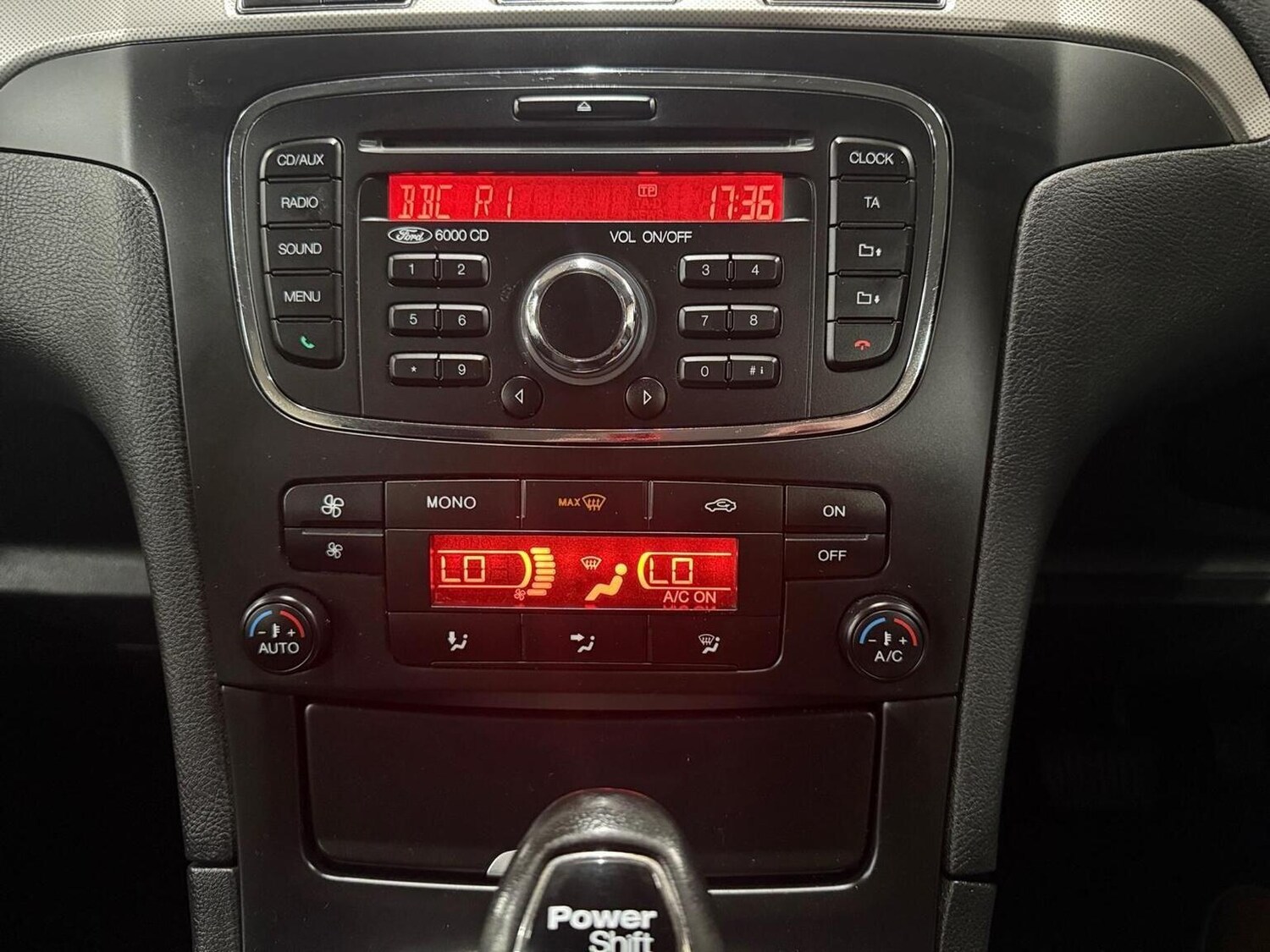 Used Ford Galaxy 2012 for sale - 77069087: Photo 17