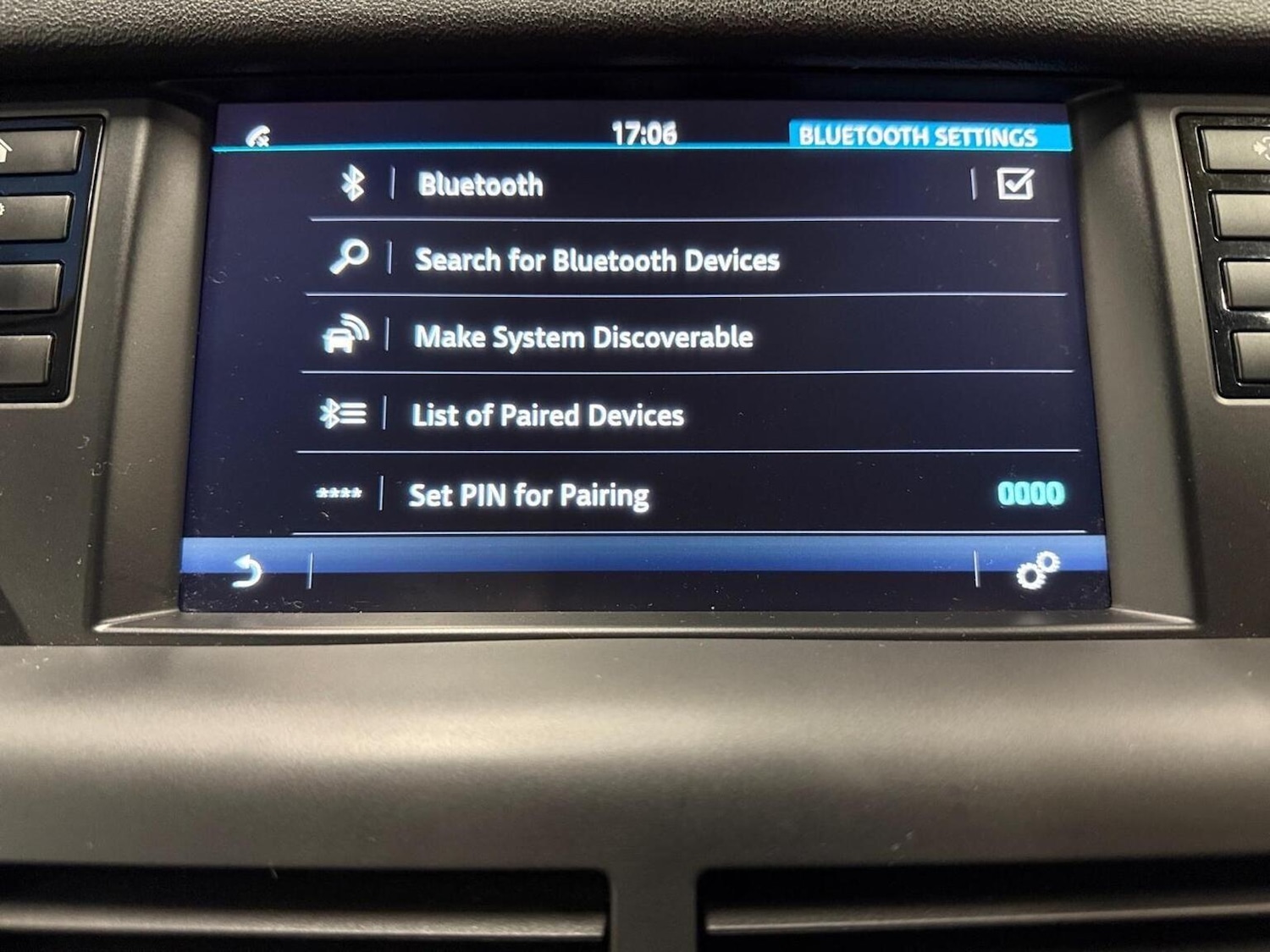 Used Land Rover Discovery Sport 2017 for sale - 77075272: Photo 22