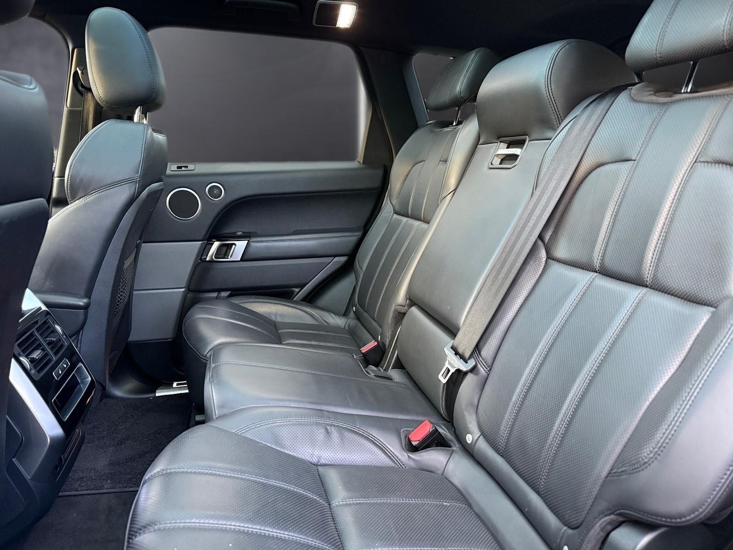 Used Land Rover Range Rover Sport 2017 for sale - 77075285: Photo 13