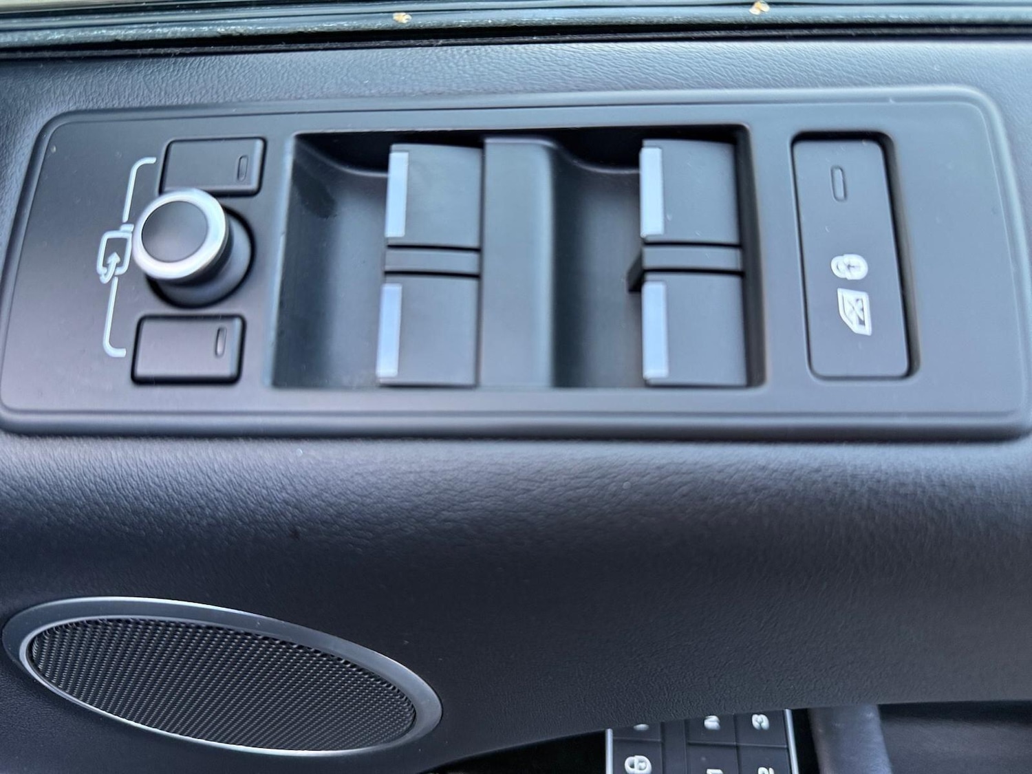 Used Land Rover Range Rover Sport 2017 for sale - 77075285: Photo 15