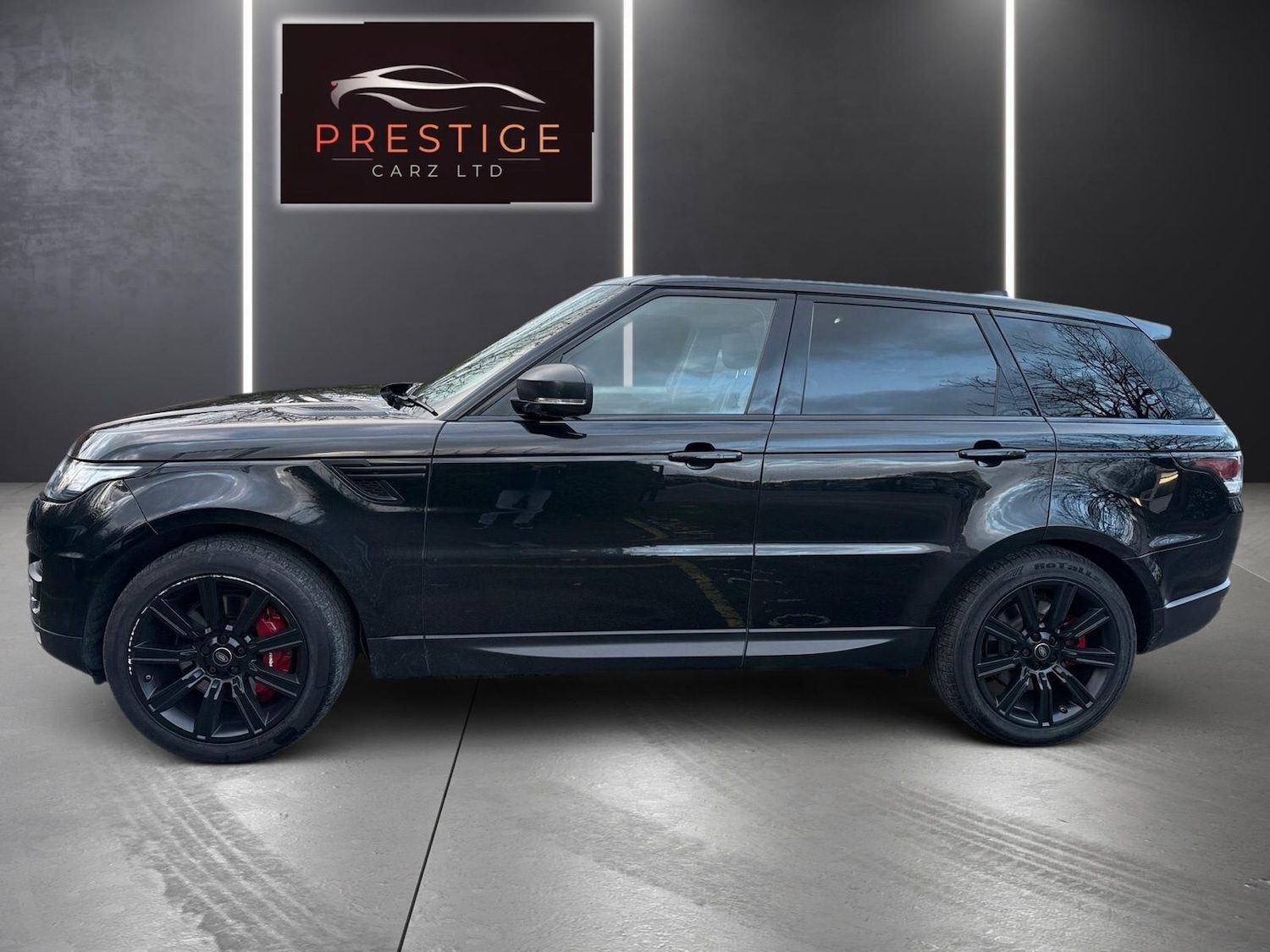 Used Land Rover Range Rover Sport 2017 for sale - 77075285: Photo 4