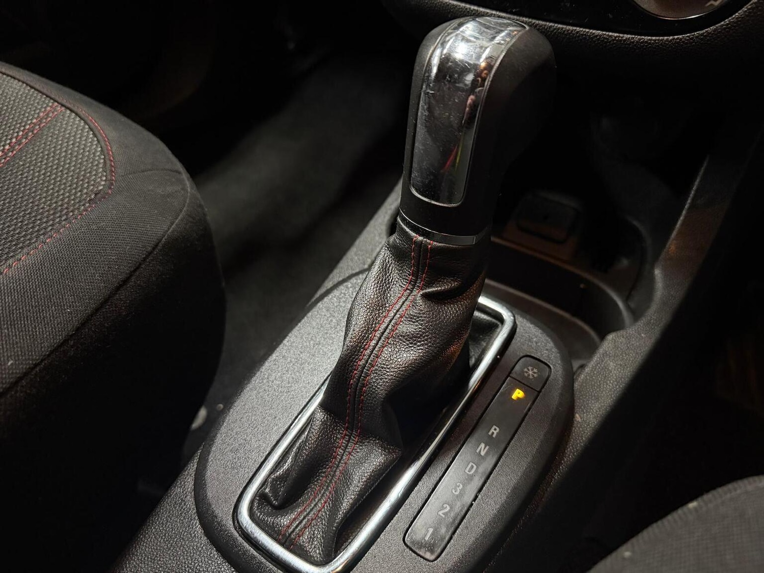 Used Vauxhall Corsa 2013 for sale - 77662194: Photo 11