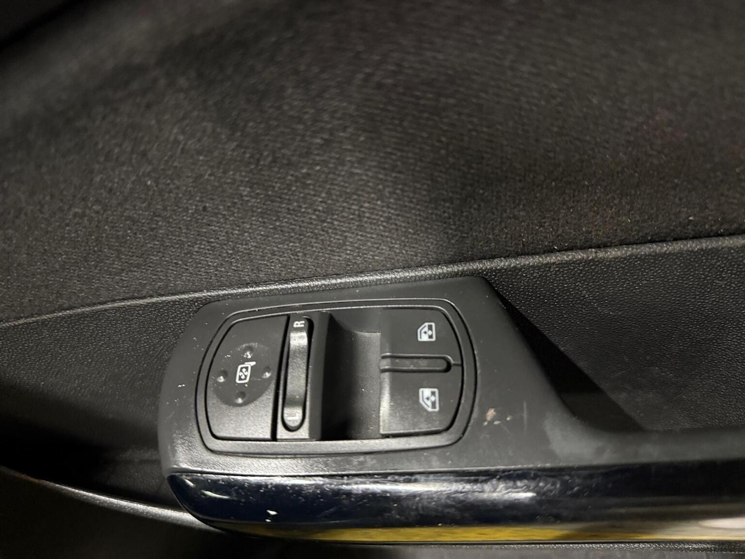 Used Vauxhall Corsa 2013 for sale - 77662194: Photo 17