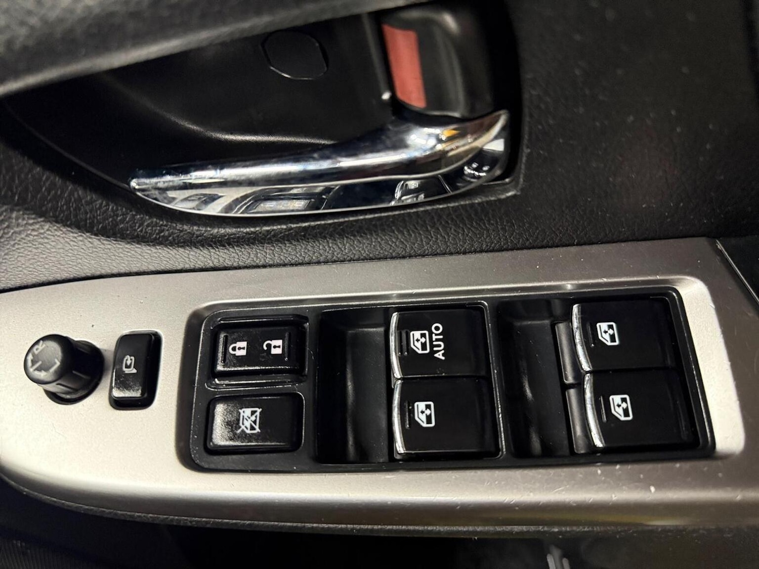 Used Subaru XV 2016 for sale - 77069098: Photo 11