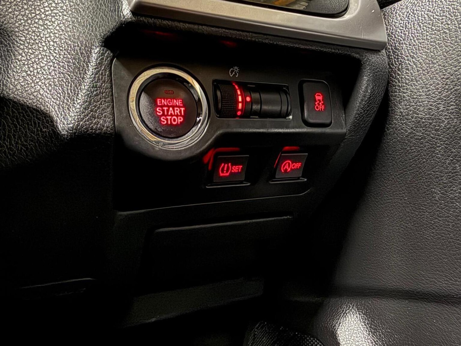 Used Subaru XV 2016 for sale - 77069098: Photo 28