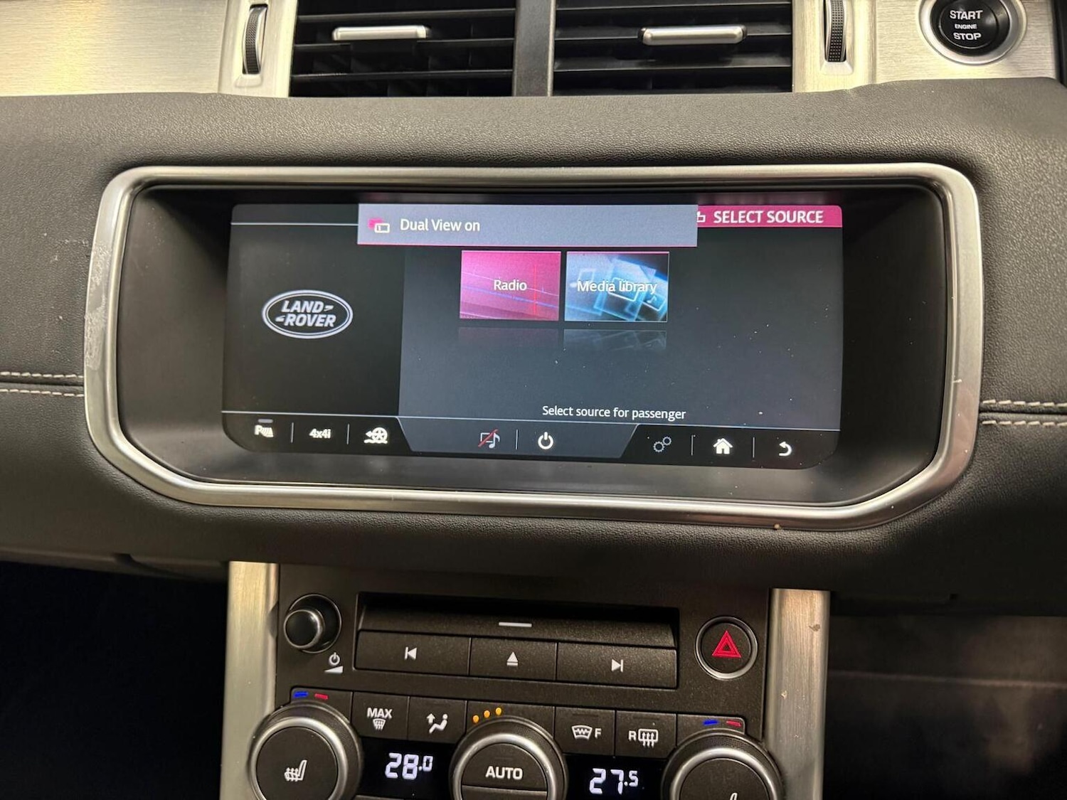 Used Land Rover Range Rover Evoque 2017 for sale - 77522068: Photo 23