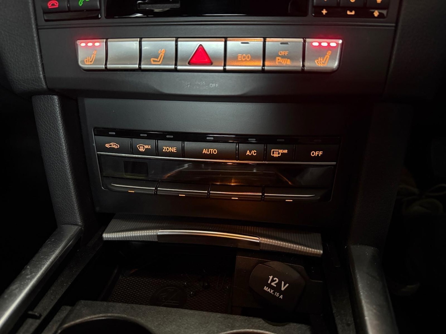 Used Mercedes-Benz E Class 2013 for sale - 77075288: Photo 22