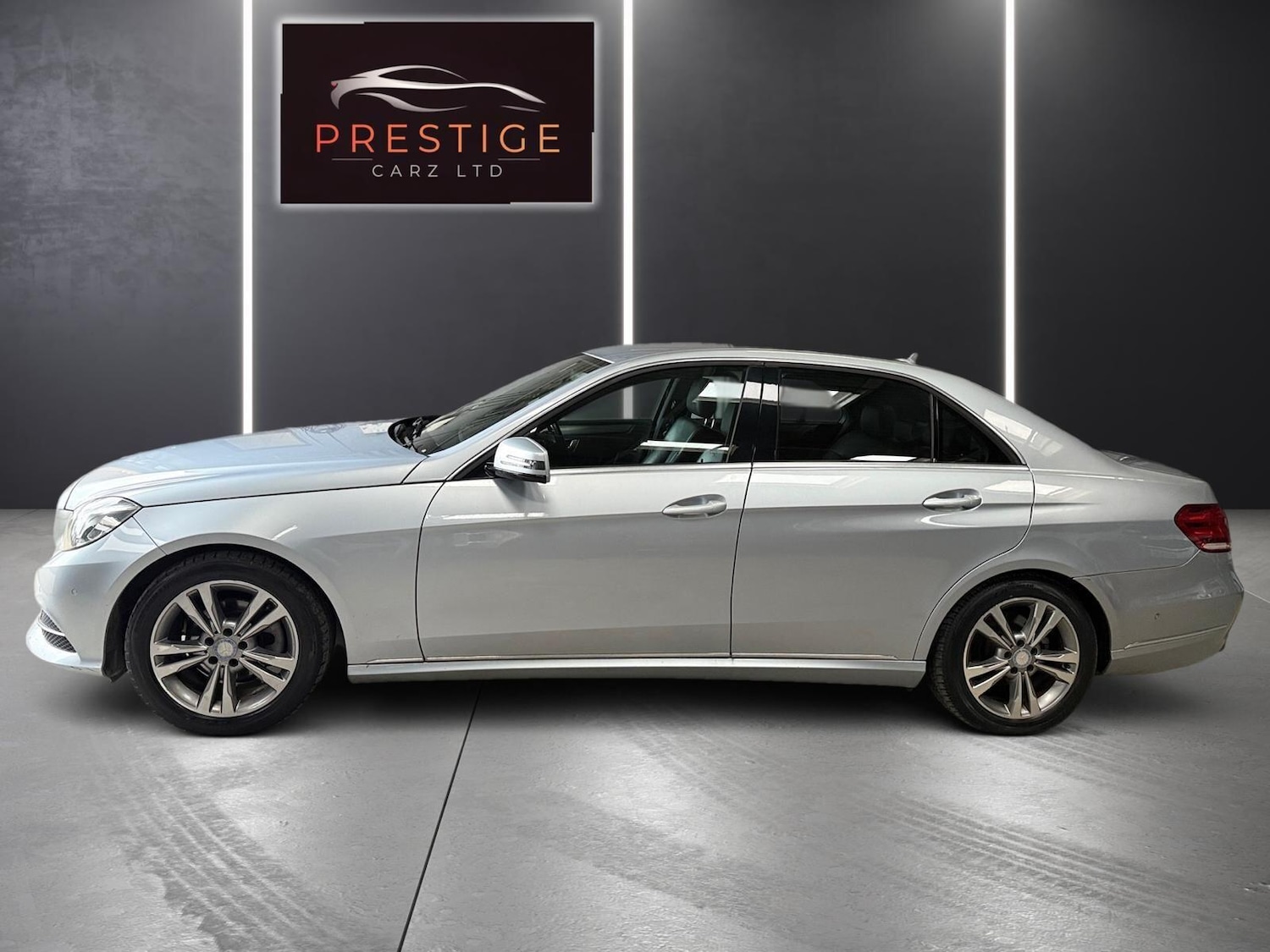 Used Mercedes-Benz E Class 2013 for sale - 77075288: Photo 5