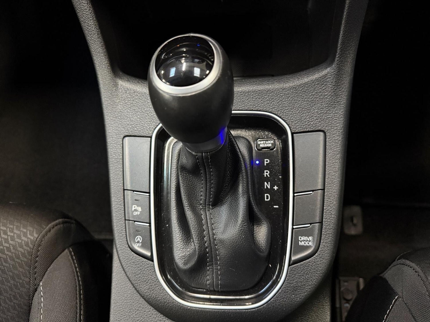 Used Hyundai i30 2017 for sale - 77075277: Photo 11