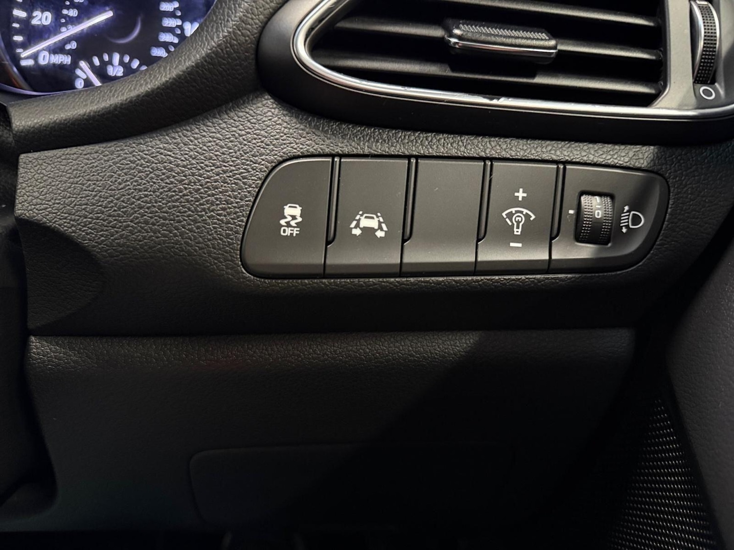 Used Hyundai i30 2017 for sale - 77075277: Photo 15