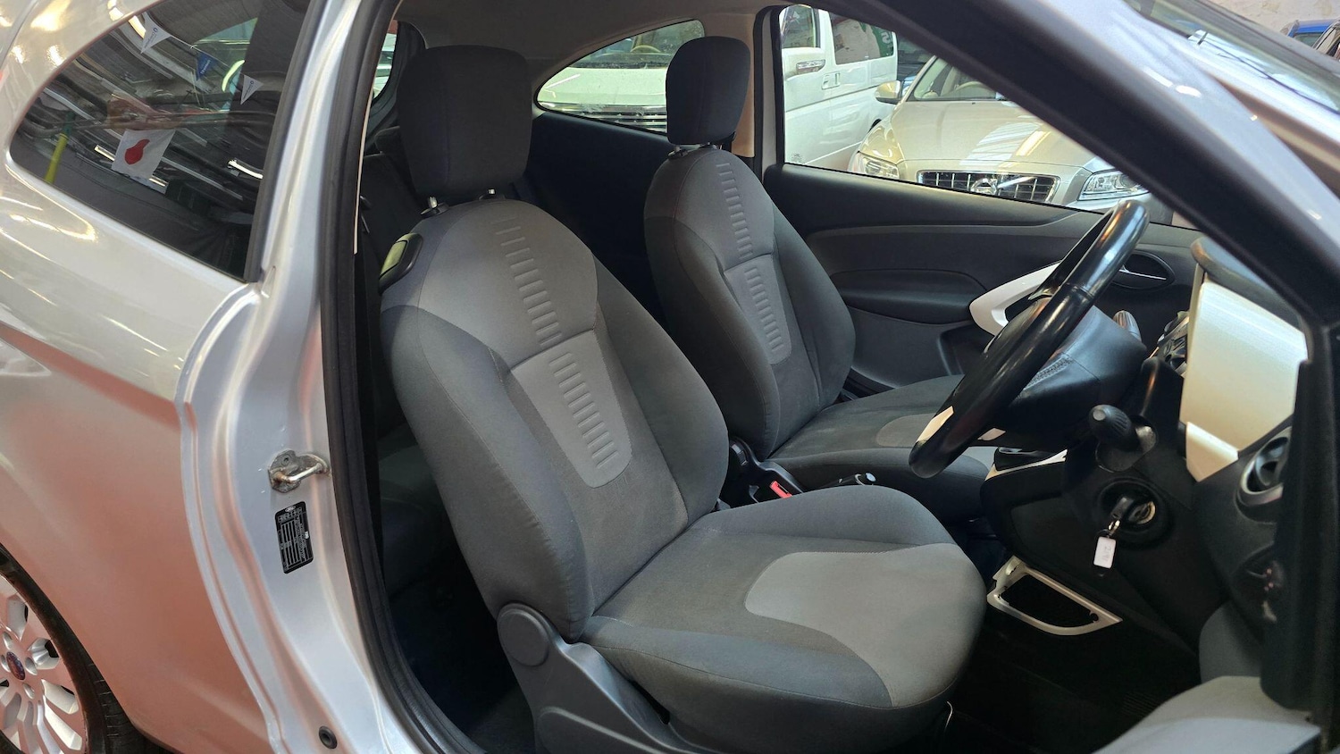 Used Ford Ka 2010 for sale - 77215539: Photo 7