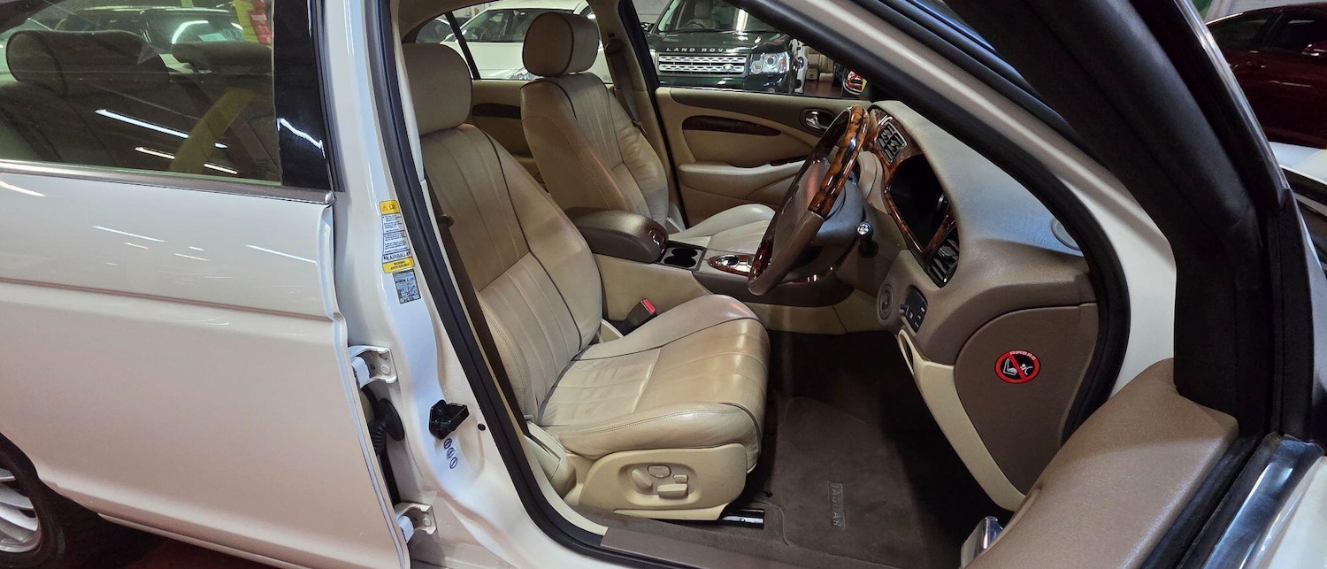 Used Jaguar S-Type for sale - 76824390: Photo 8