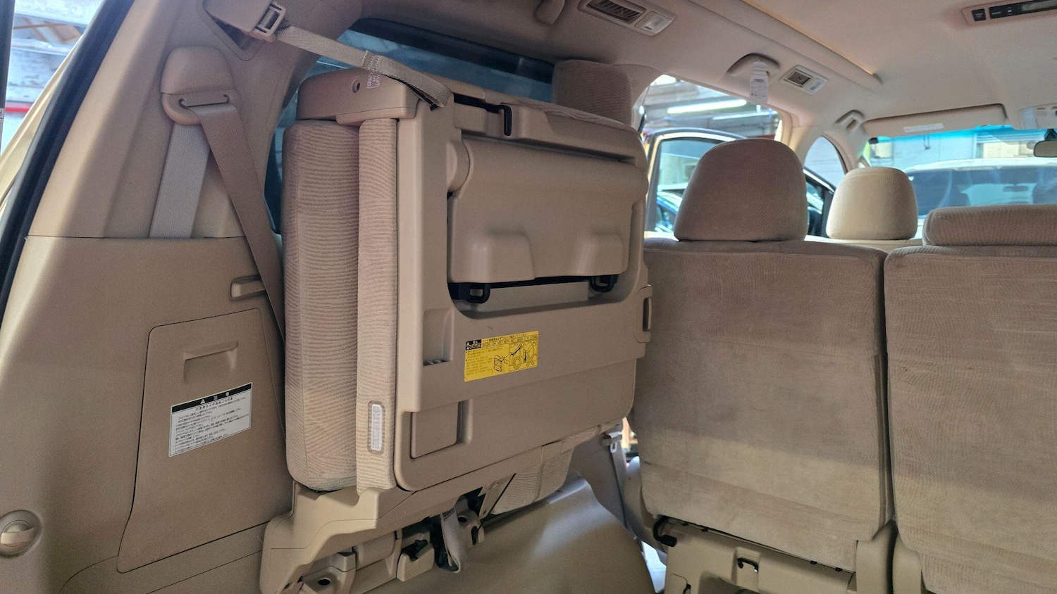 Used Toyota Vellfire 2021 for sale - 76994509: Photo 21