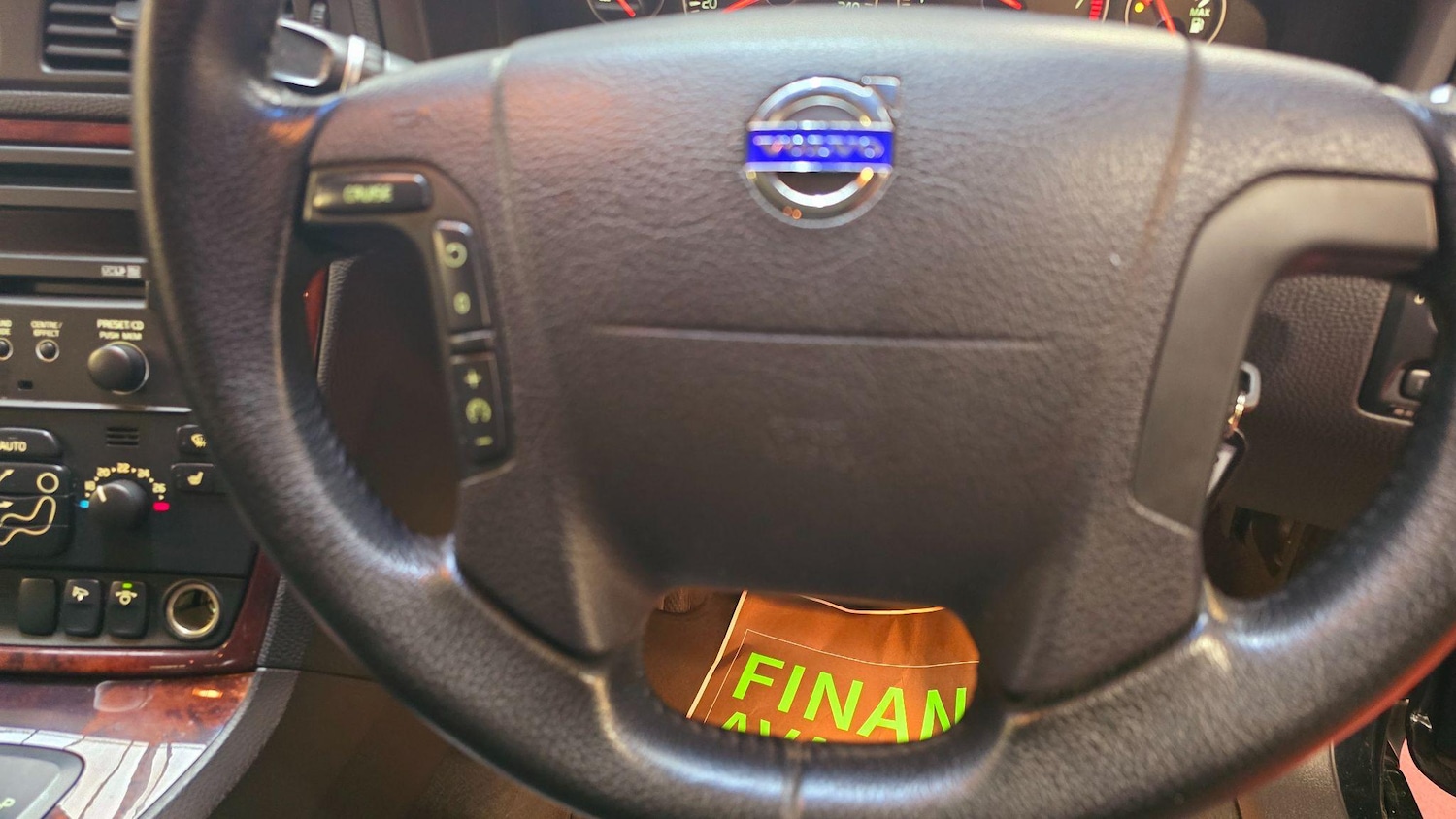 Used Volvo V70 2022 for sale - 76457284: Photo 24