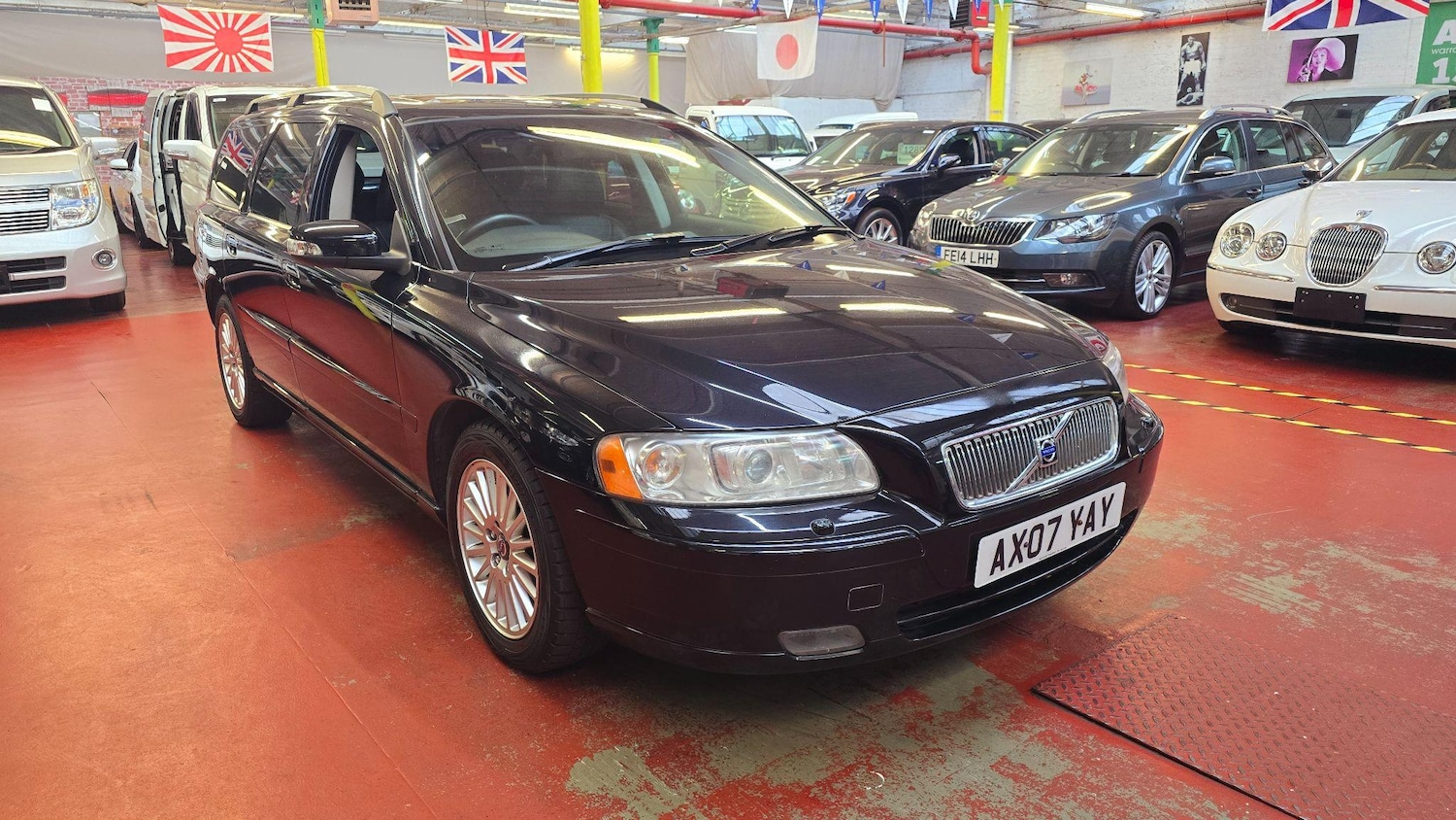 Used Volvo V70 2022 for sale - 76457284: Photo 3
