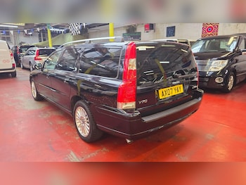 Used Volvo V70 2007 for sale - 76457284: Photo