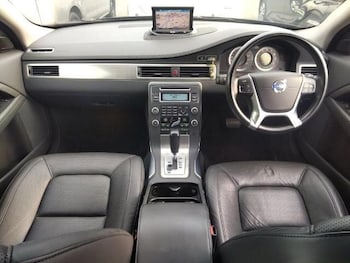 Used Volvo V70 2010 for sale - 76456730: Photo