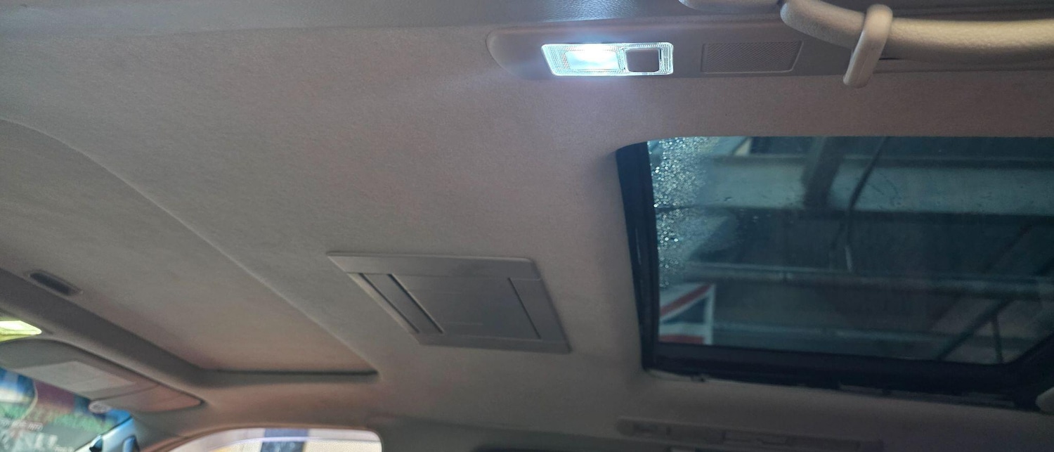 Used Nissan Elgrand 2018 for sale - 76913774: Photo 19