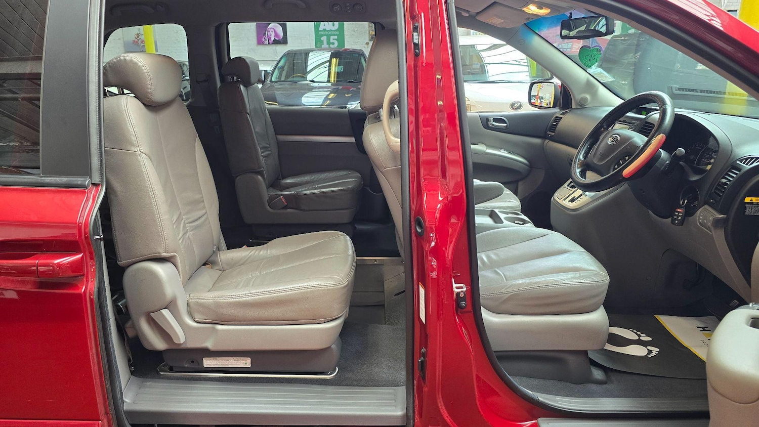 Used Kia Sedona for sale - 77109624: Photo 11