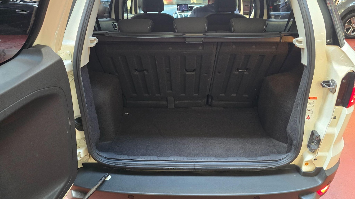 Used Ford Ecosport 2014 for sale - 77376242: Photo 22