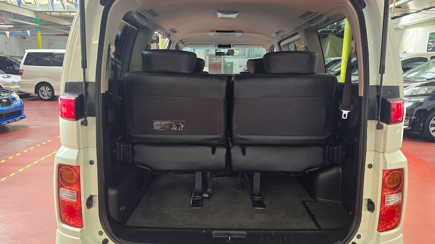 Used Nissan Elgrand 2025 for sale - 78071990: Photo 19