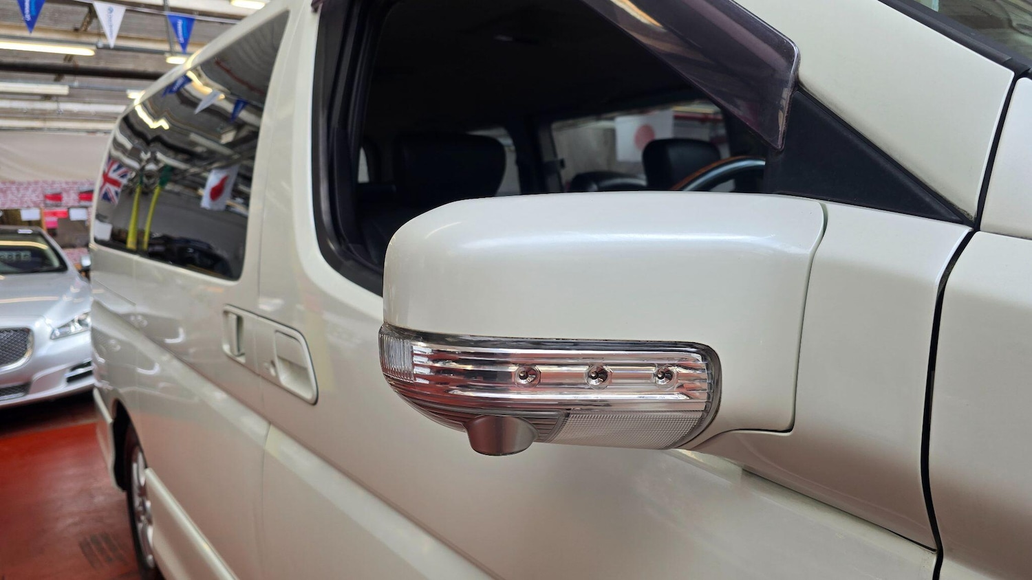 Used Nissan Elgrand 2025 for sale - 78071990: Photo 30