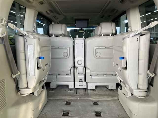 Used Nissan Serena for sale - 77723489: Photo 6