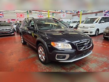 Used Volvo XC70 2010 for sale - 75645649: Photo