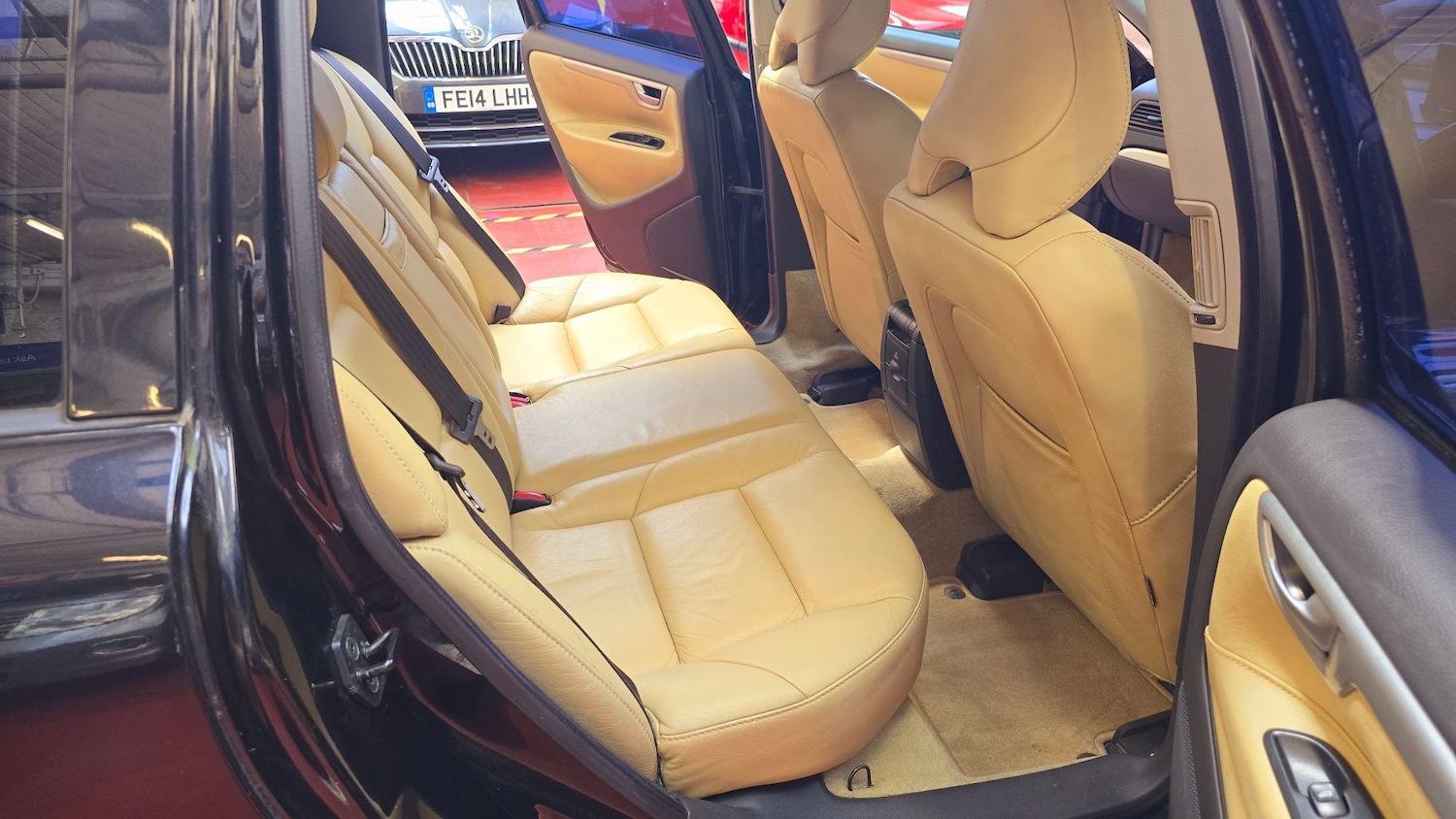 Used Volvo V70 2022 for sale - 77108771: Photo 10