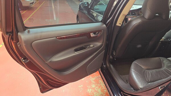 Used Volvo V70 for sale - 74441737: Photo 19