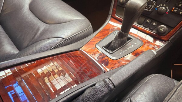 Used Volvo V70 for sale - 74441737: Photo 8