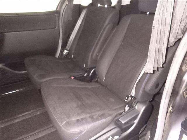 Used Toyota Voxy for sale - 76513147: Photo 4