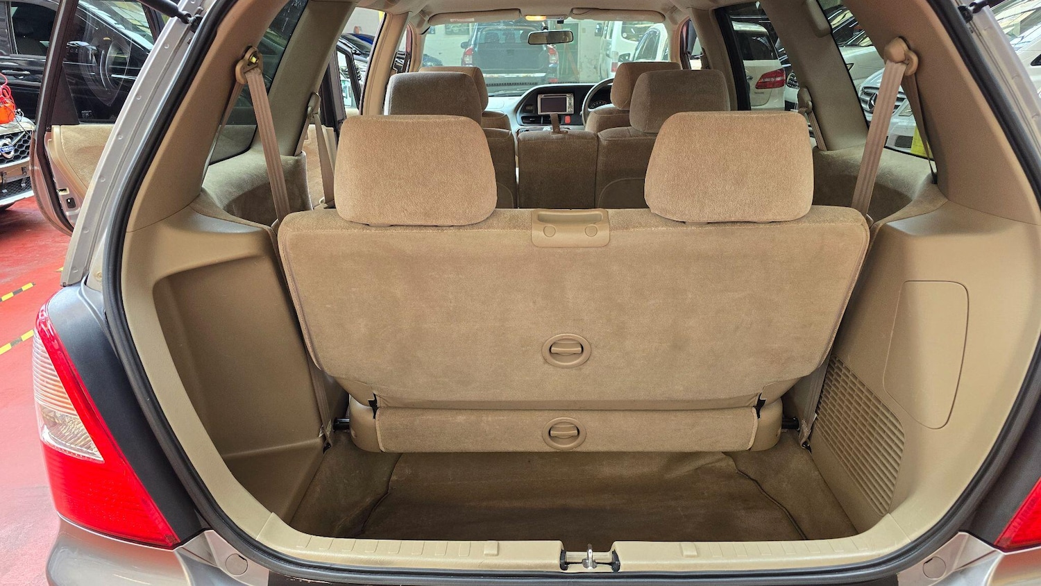 Used Honda Odyssey 2014 for sale - 76988039: Photo 15