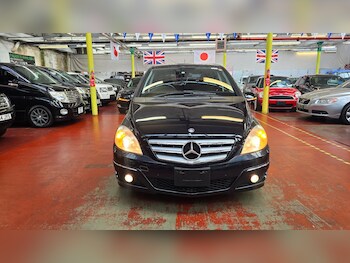 Used Mercedes-Benz B Class 2010 for sale - 76995581: Photo