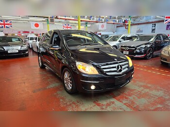 Used Mercedes-Benz B Class 2010 for sale - 76995581: Photo