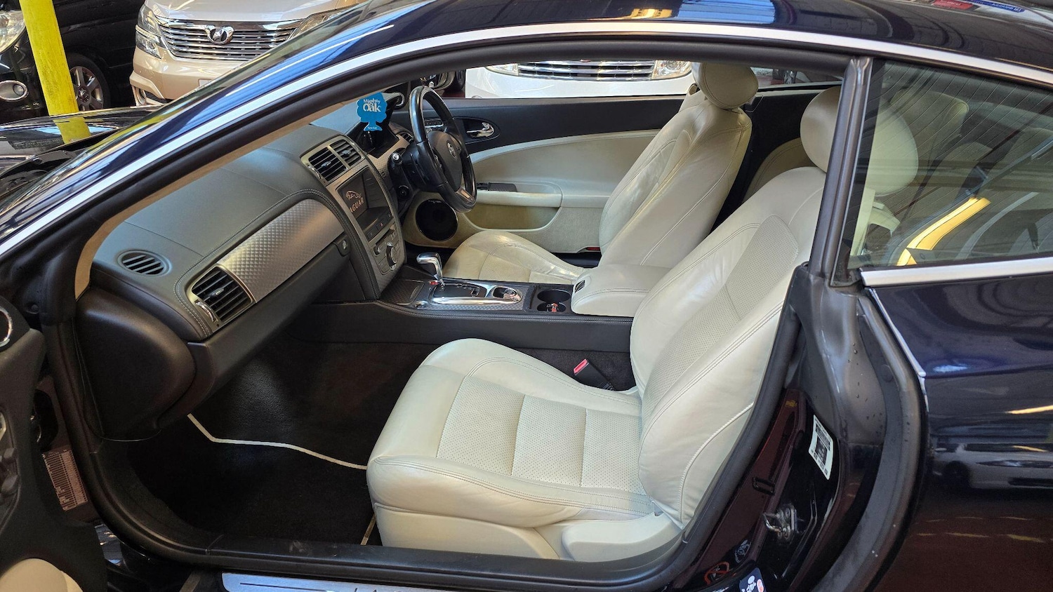 Used Jaguar XKR 2007 for sale - 76743116: Photo 18