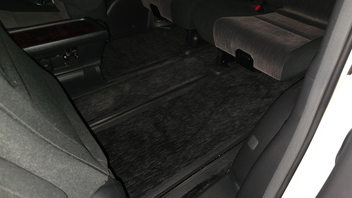 Used Toyota Vellfire for sale - 77478972: Photo 18