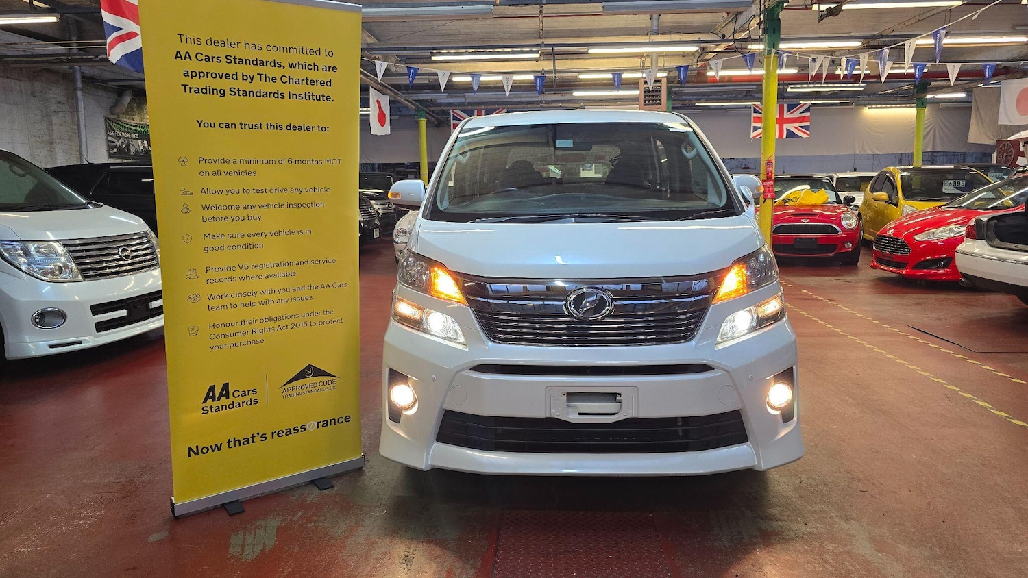 Used Toyota Vellfire for sale - 77478972: Photo 2