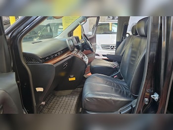 Used Nissan Elgrand 2009 for sale - 78572680: Photo