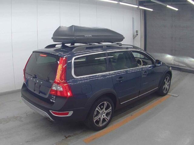 Used Volvo XC70 for sale - 78057834: Photo 2