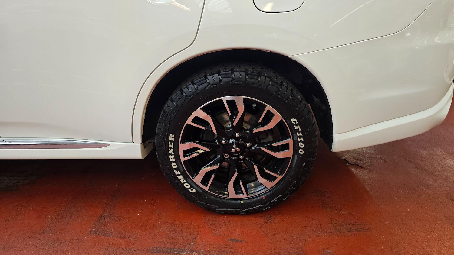 Used Mitsubishi Outlander 2017 for sale - 77695977: Photo 49