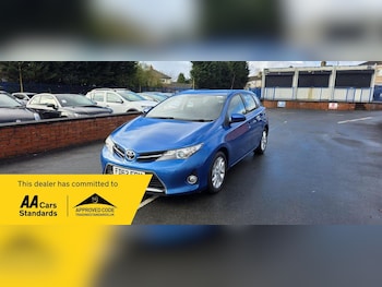 Used Toyota Auris 2012 for sale - 77574323: Photo