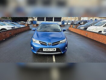 Used Toyota Auris 2012 for sale - 77574323: Photo