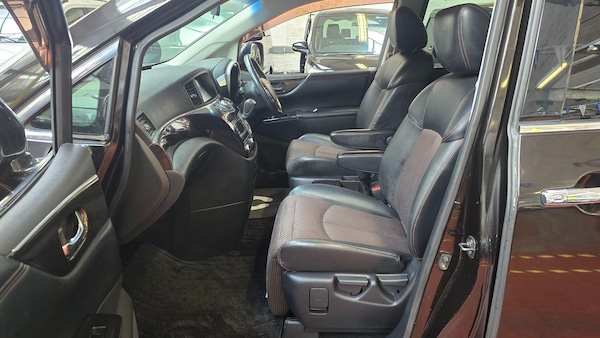 Used Nissan Elgrand 2024 for sale - 76159053: Photo 18